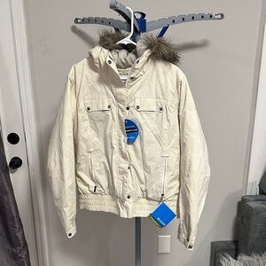 Women's White Ski Jacket with Faux Fur Trim